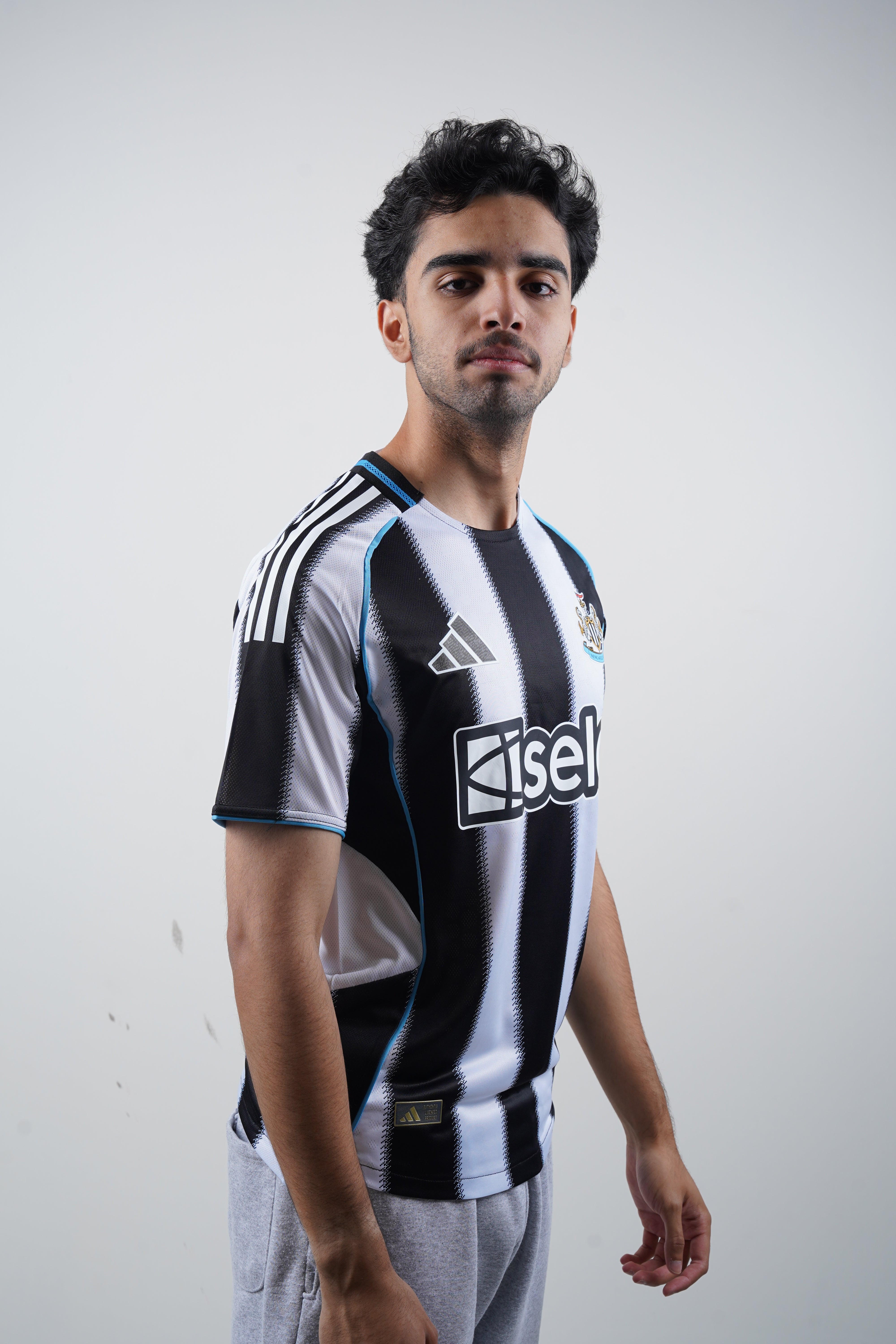 New Castle Home Jersey 25/26
