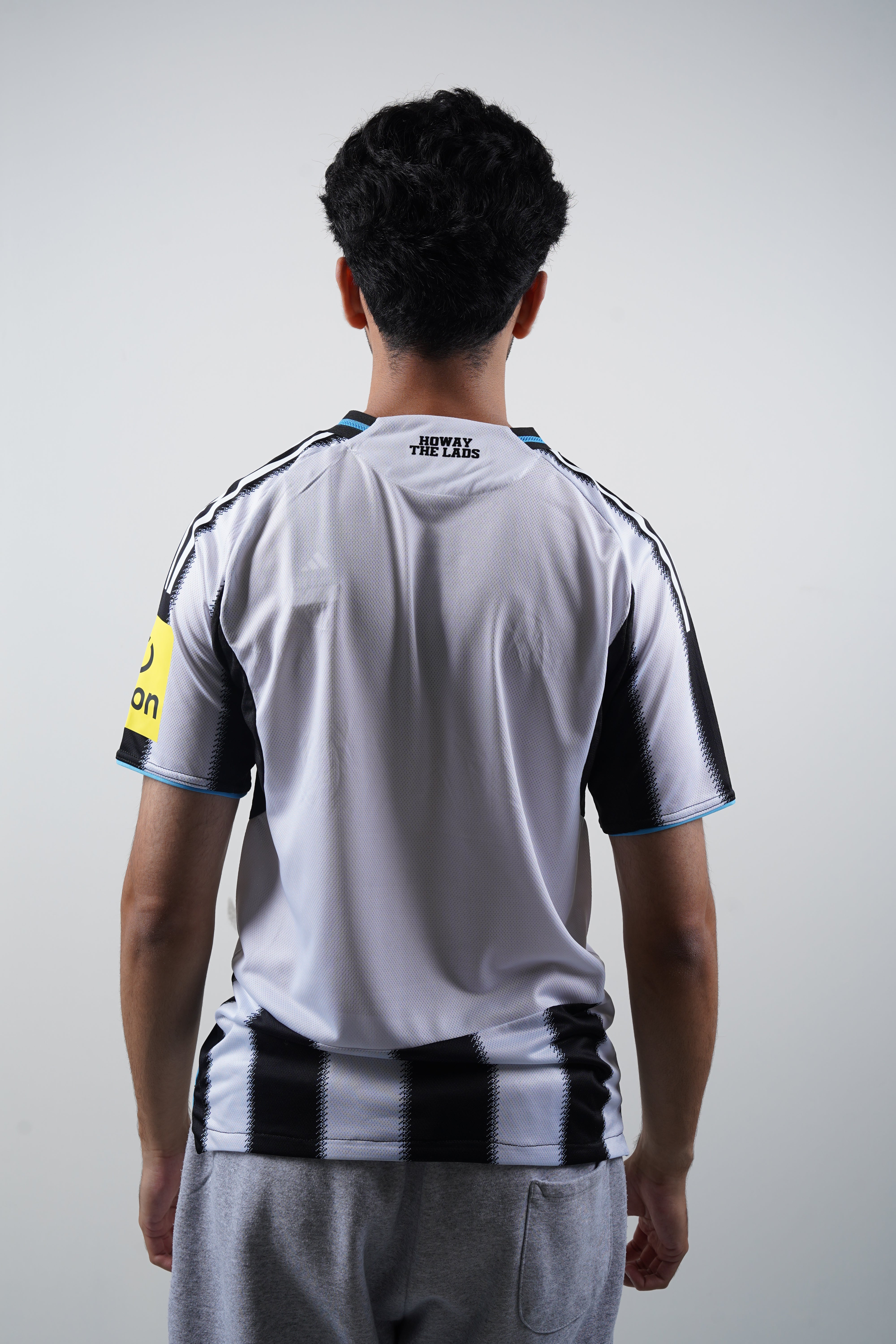 New Castle Home Jersey 25/26
