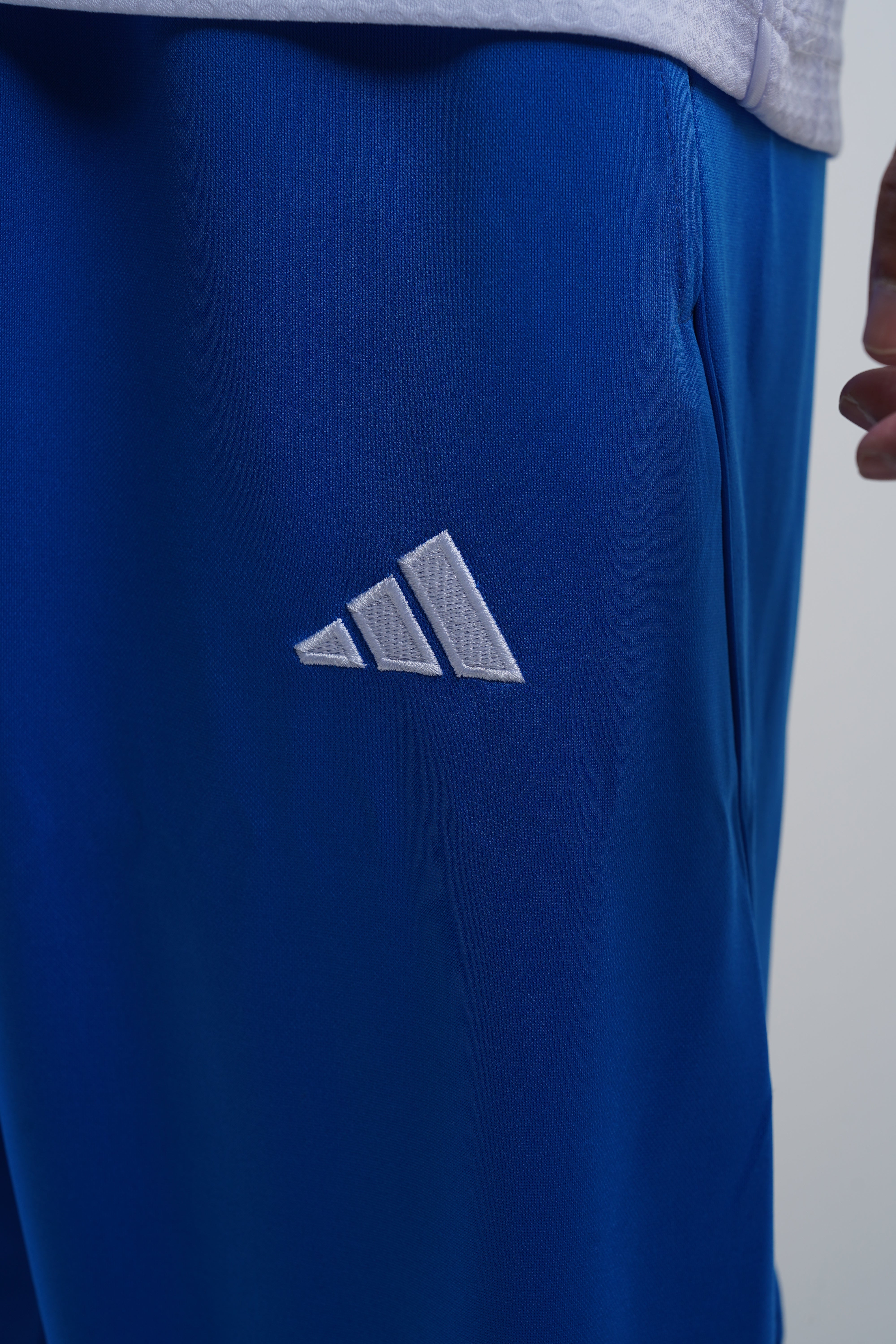 Real Madrid Tracksuit 25/26 Tshirt Version