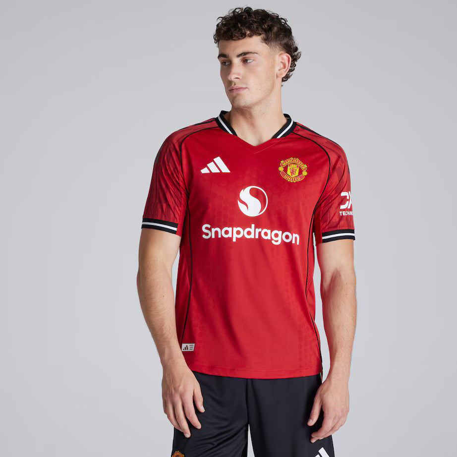Manchester United 25/26 Home Jersey