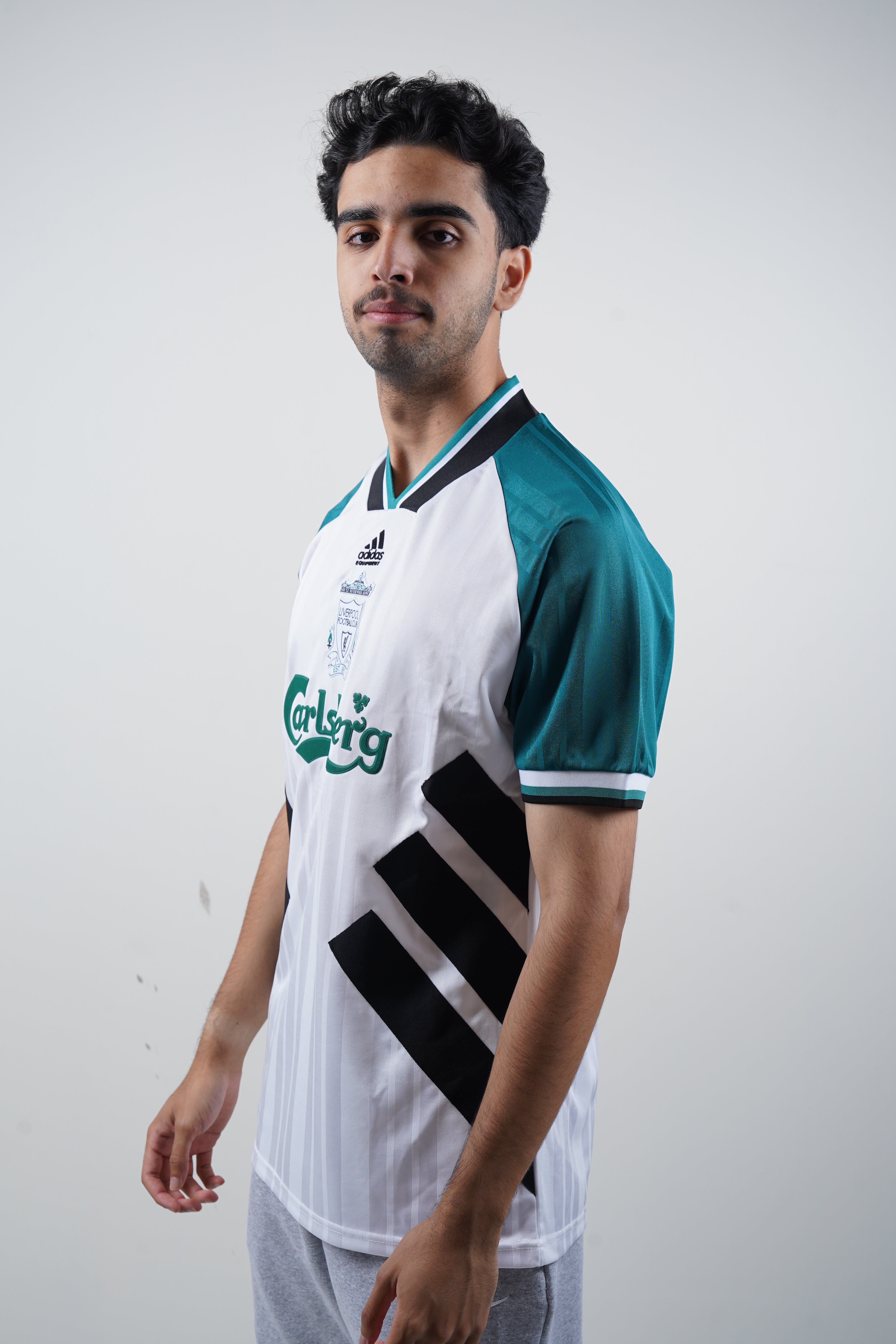 Liverpool Away Retro Jersey 1993/94