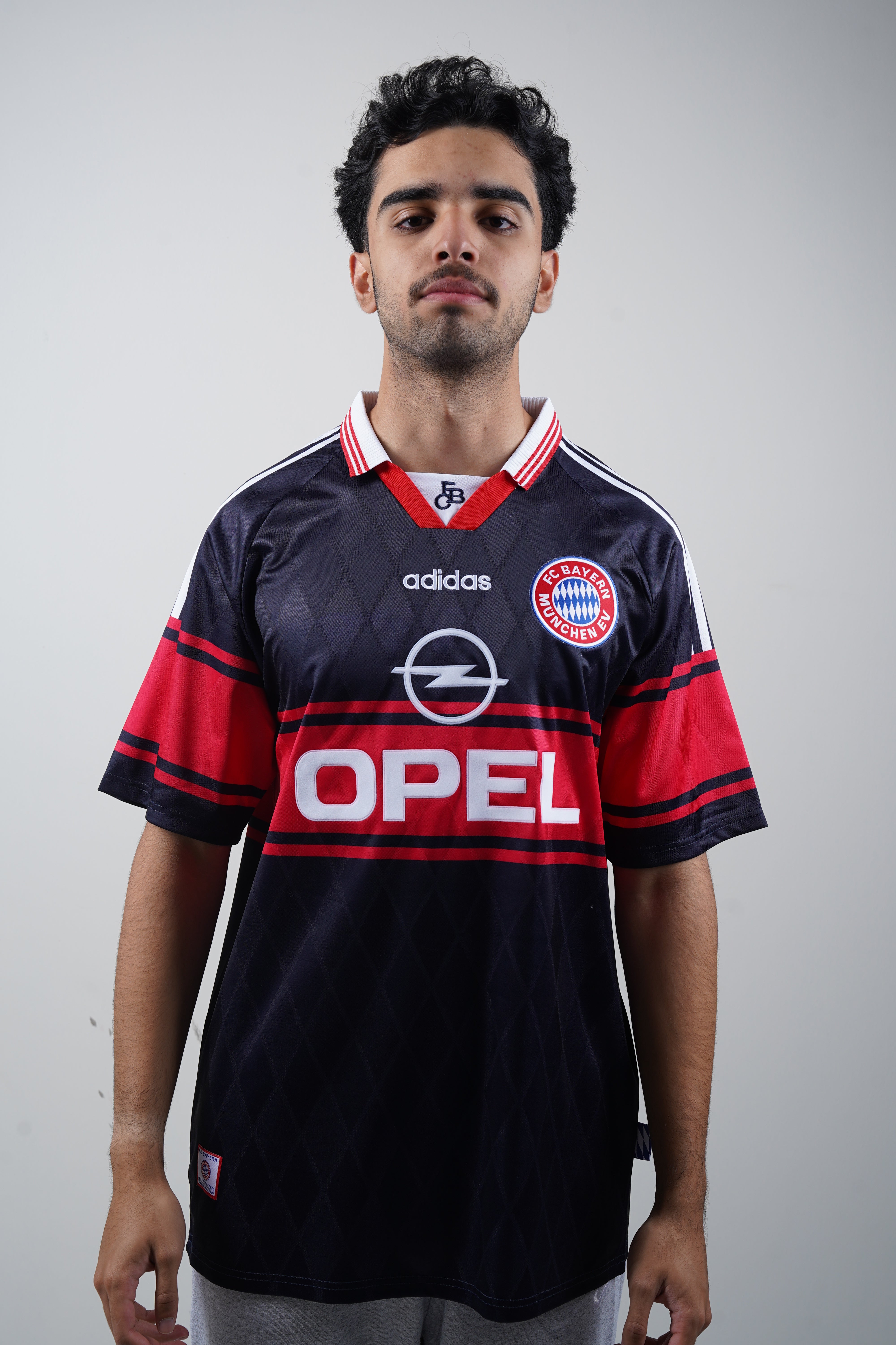 FC Bayern Munich 1997/98 Home Retro Jersey